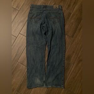 Wrangler relaxed straight jeans